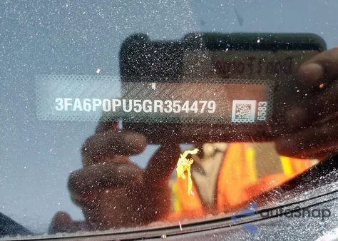 2016 Ford Fusion Se Phev z USA, uszkodzony, nr VIN 3FA6P0PU5GR354479